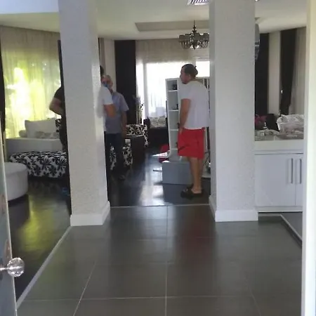 Huzur Sitesi Villalari Βίλα *